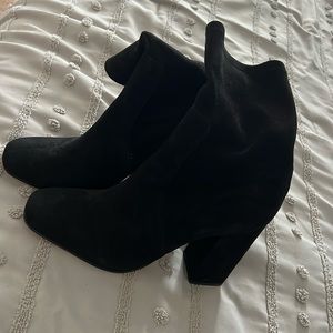 Black suede boots